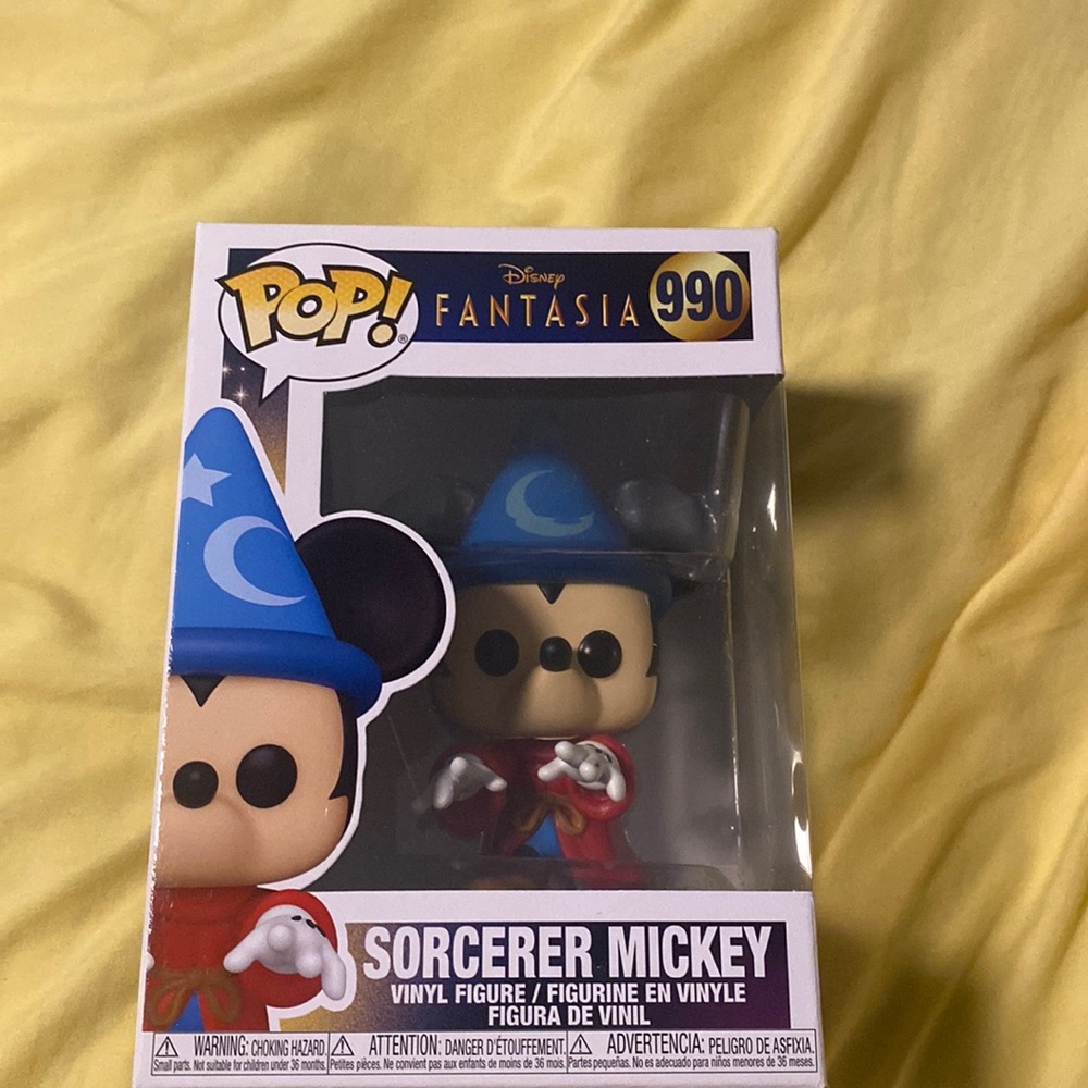 Brand new POP 990 Fantasia Sorcerer Mickey